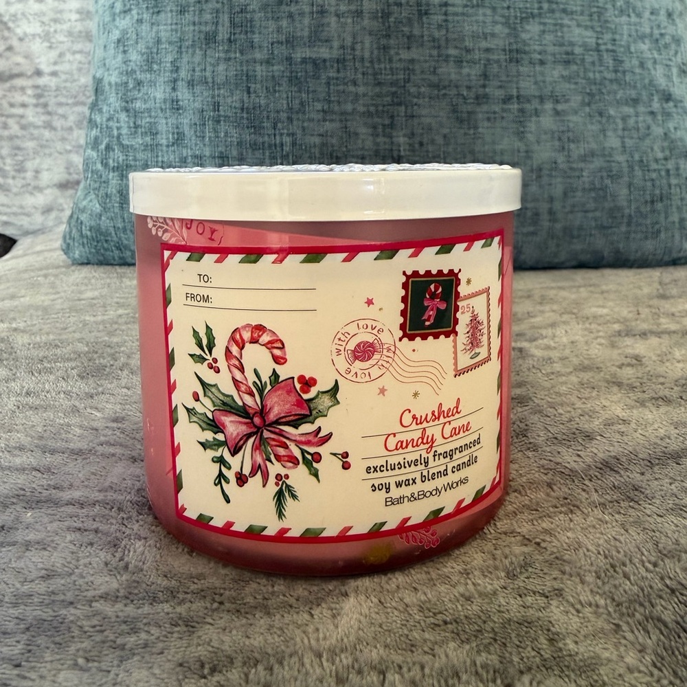 Crushed Candy Cane Bath and Body Works 3 Wick Candle